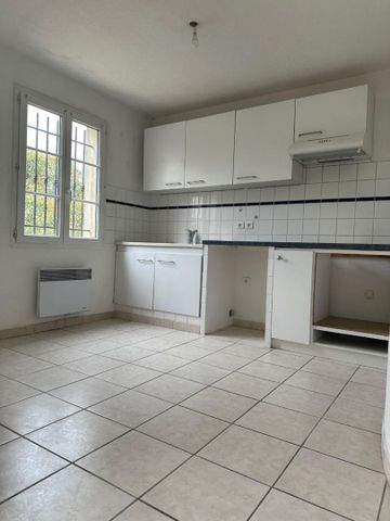Appartement Trets - 3 pi�ce(s) - 59.45 m2, - Photo 3