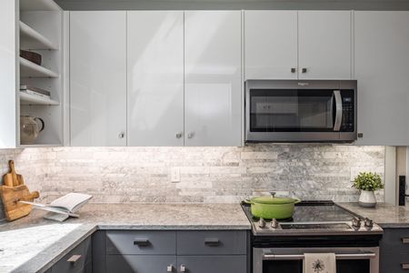 For Lease - 3 Oakwood Place, Hamilton, Ontario - Photo 4