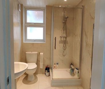 Room in a Shared Flat, Ilkeston Road, NG7 - Photo 6