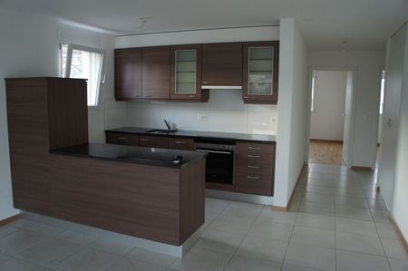 CHARMANT 4 ½ PIECES - Avec grand balcon et à deux pas de l'école ! - Photo 3