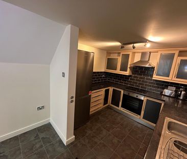 2 bedroom apartment to rent - Photo 3