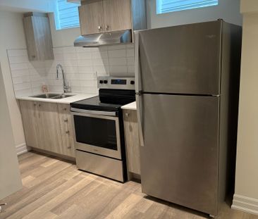 For Lease - 8 Church Street, Vaughan, Ontario - Photo 5