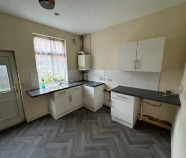 2 Bedroom Terraced House - Photo 5