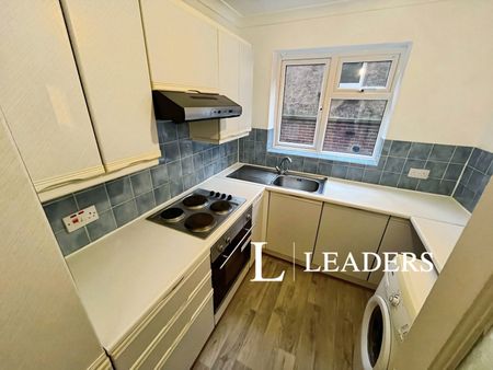 studio to rent Selborne Place, Hove, East Sussex, BN3 - Photo 5