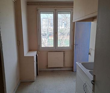 T3 - 2 CHAMBRES - 57M2 - RDC - Photo 5