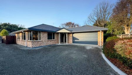 KAIAPOI - THREE BEDROOMS PLUS HOBBY ROOM, PET NEGOTIABLE - Photo 3