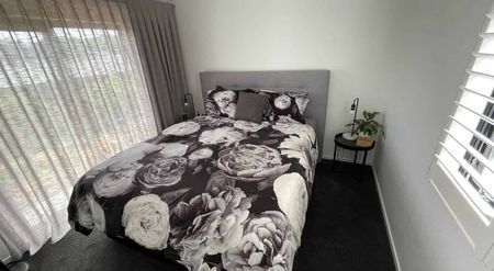 Small but perfectly formed... in Riverhead - Photo 5