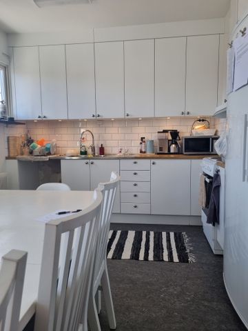 Ringvägen 40 - Photo 2