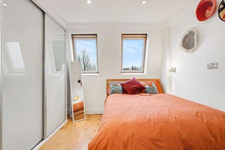 Hornsey Road, London, N19 - Photo 5