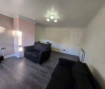 2 Bed Flat, Northfield, AB16 - Photo 1