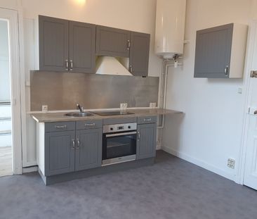 Location Appartement 2 pièces 56m² ST OMER 62500 - Photo 3