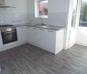 4 bedroom terraced house to rent - Photo 5