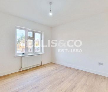 4 bedroom end of terrace house to rent - Photo 5