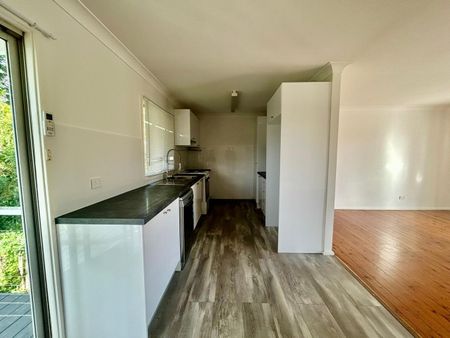 FOR RENT - Photo 3