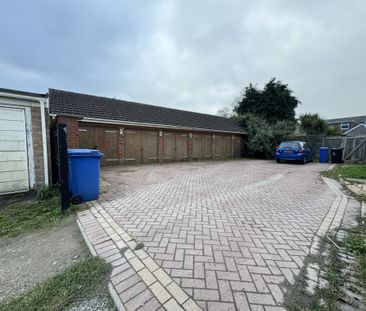 Boldre Close, Poole - Photo 3