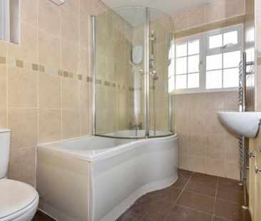 3 bedroom semi-detached house to rent - Photo 6