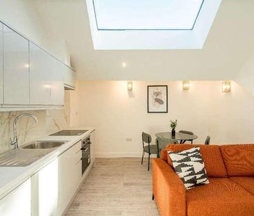 Cuckoo Hall Lane, London, N9 - Photo 3