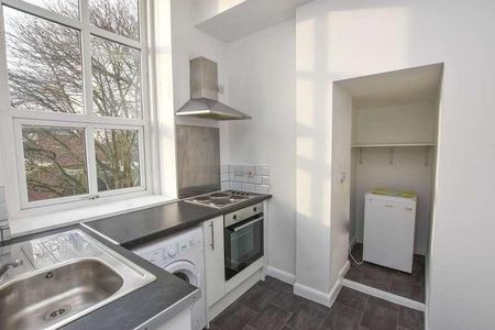 King Street, Leigh, WN7 - Photo 4