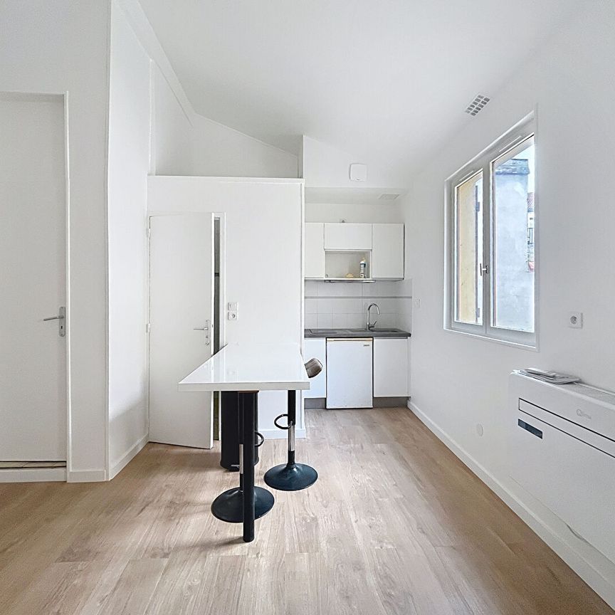 Appartement à louer - REIMS - SAINT ANNE- RUE DE LOUVOIS - Photo 1