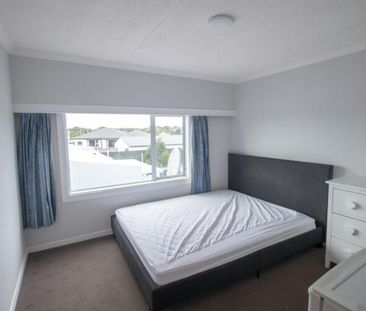 Room for rent in Shared housing - Photo 5