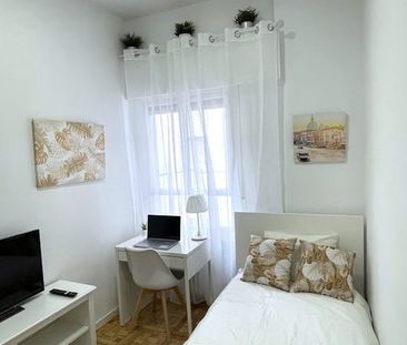 Calle de Bravo Murillo, Madrid, Community of Madrid 28020 - Photo 6