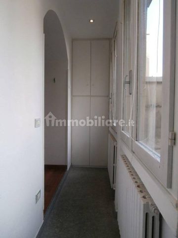 Trilocale via Pietro Nava 14, Centro, Lecco - Photo 5