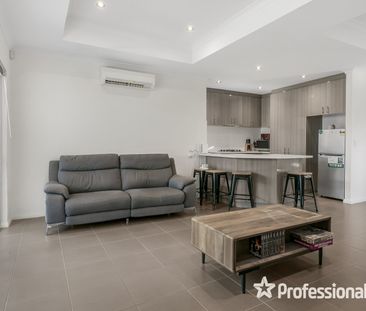 Modern Villa! - Photo 2