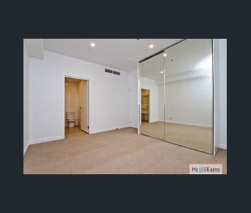 $750 pw Nth East, Fabulous Apt 2 Brm 2 Bath 1 Gge 98m2 - Photo 2