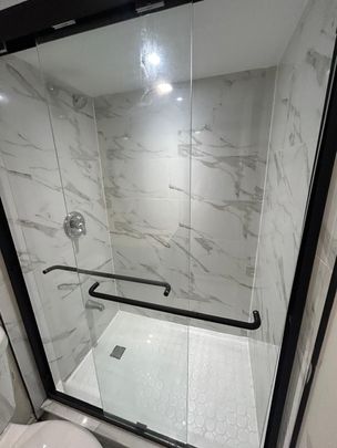 For Lease - 29 Ringway Road, Brampton, Ontario - Photo 1