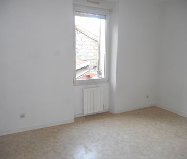 Appartement AVENUE D'EPERNAY - Photo 2