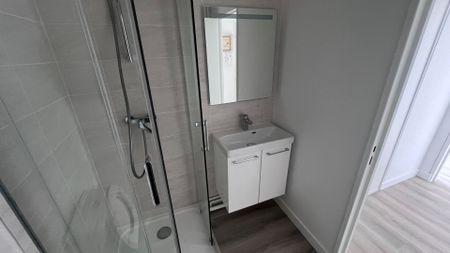 Appartement a louer Aubervilliers - Loyer €609/mois charges comprises ** - Photo 4