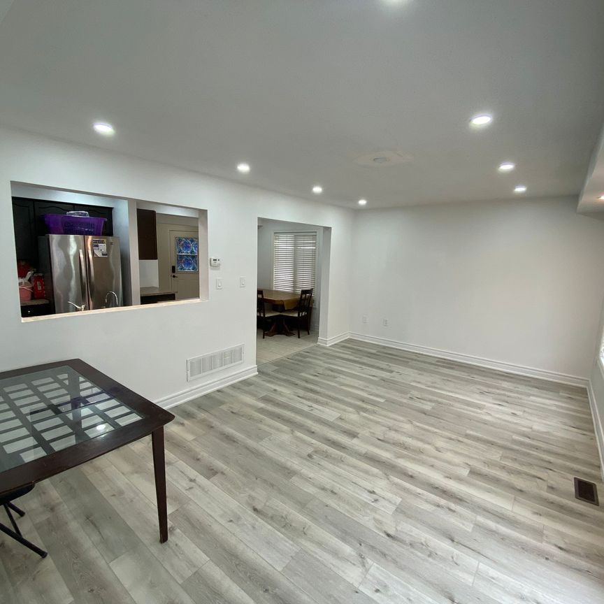 For Lease - 1430 Forest Street, Innisfil, Ontario - Photo 1