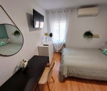 Calle de López de Hoyos, Madrid, Community of Madrid 28043 - Photo 6