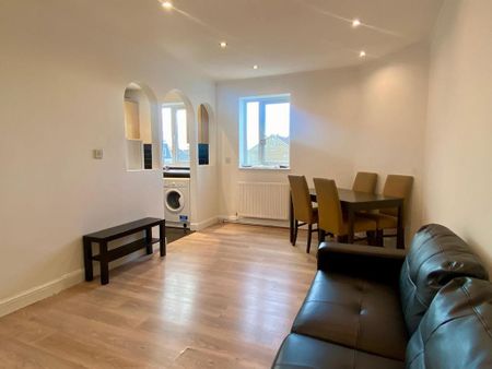 2 bedroom flat to rent - Photo 5