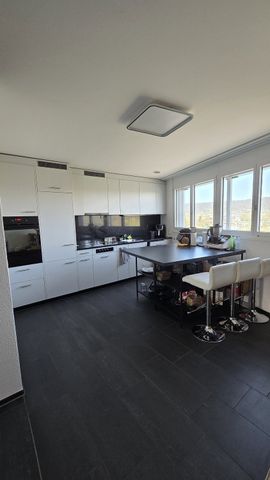 2.5 Zimmer, 100 m², 5. Stock - Photo 4