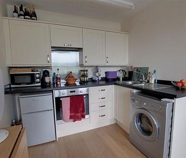 1 bedroom apartment to rent - Photo 3