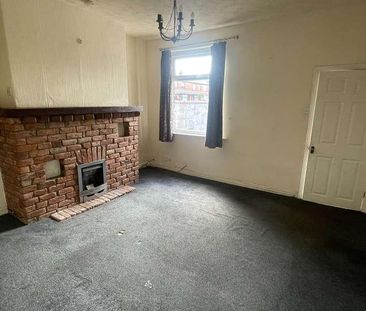 Preston Road, Standish, Wigan, WN6 - Photo 1