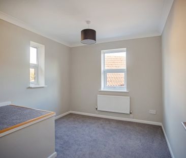 4 bedroom detached house to rent - Photo 6