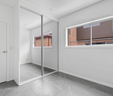 New New Townhouse - Photo 1