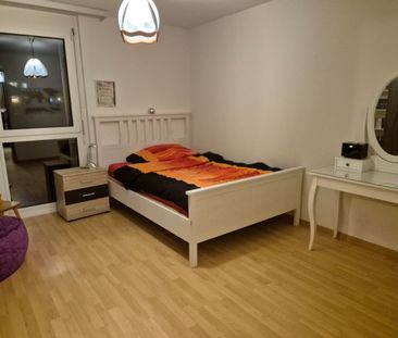 Living in the best location! - Photo 6