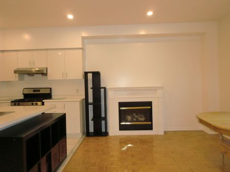 For Lease - 32 Leitch Avenue, Toronto, Ontario - Photo 2