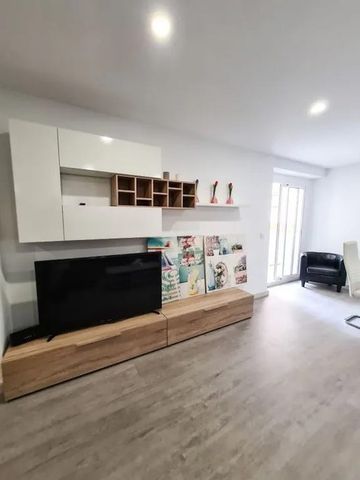 Carrer de Peris Mencheta, Valencia, Valencian Community 46020 - Photo 5