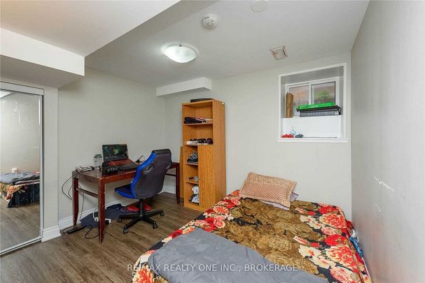 For Lease - 5112 Heatherleigh Avenue Unit# ..Bsmt, Mississauga, Ontario - Photo 1
