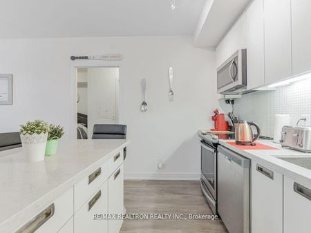 For Lease - 301 Sea Ray Avenue Unit# C210, Innisfil, Ontario - Photo 2