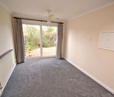 Poole, BH15 - Photo 2