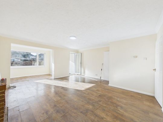 Staines Road West, Ashford, Surrey,TW15 - Photo 1