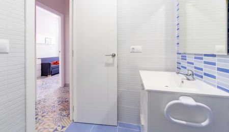 Carrer del Comte dAltea, Valencia, Valencian Community 46005 - Photo 4