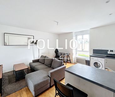 A LOUER : Appartement 2 pi�ces MEUBLE - R�f.2459CV - Photo 2