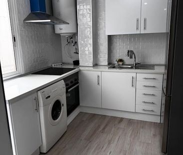 Pasaje Pezuela, Málaga, Andalusia 29010 - Photo 4