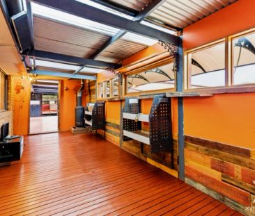 5 Bed, 3 Bath - Photo 5